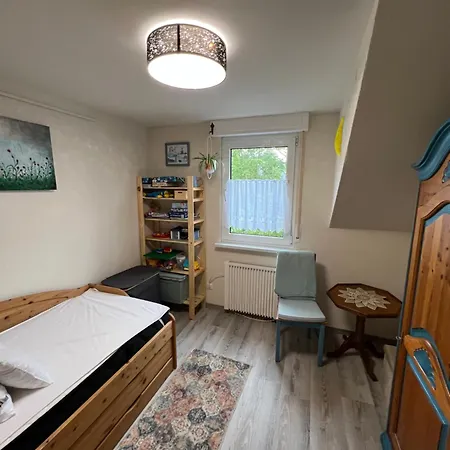 Moeblierte Petra コブレンツ