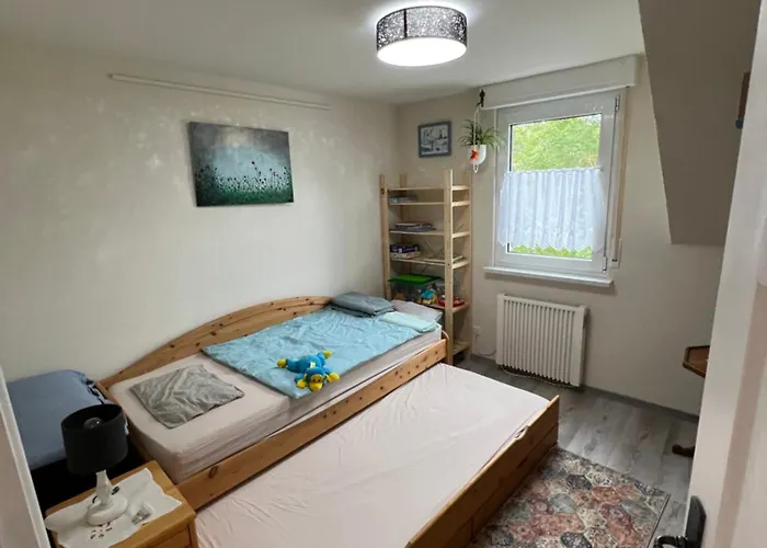 Moeblierte Petra コブレンツ