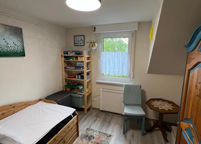 Moeblierte Petra コブレンツ